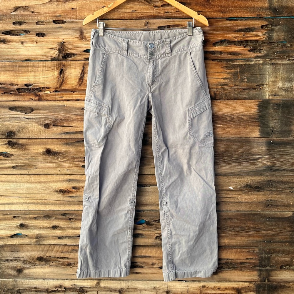 THE NORTH FACE | Women’s Gray Cargo Pants 8